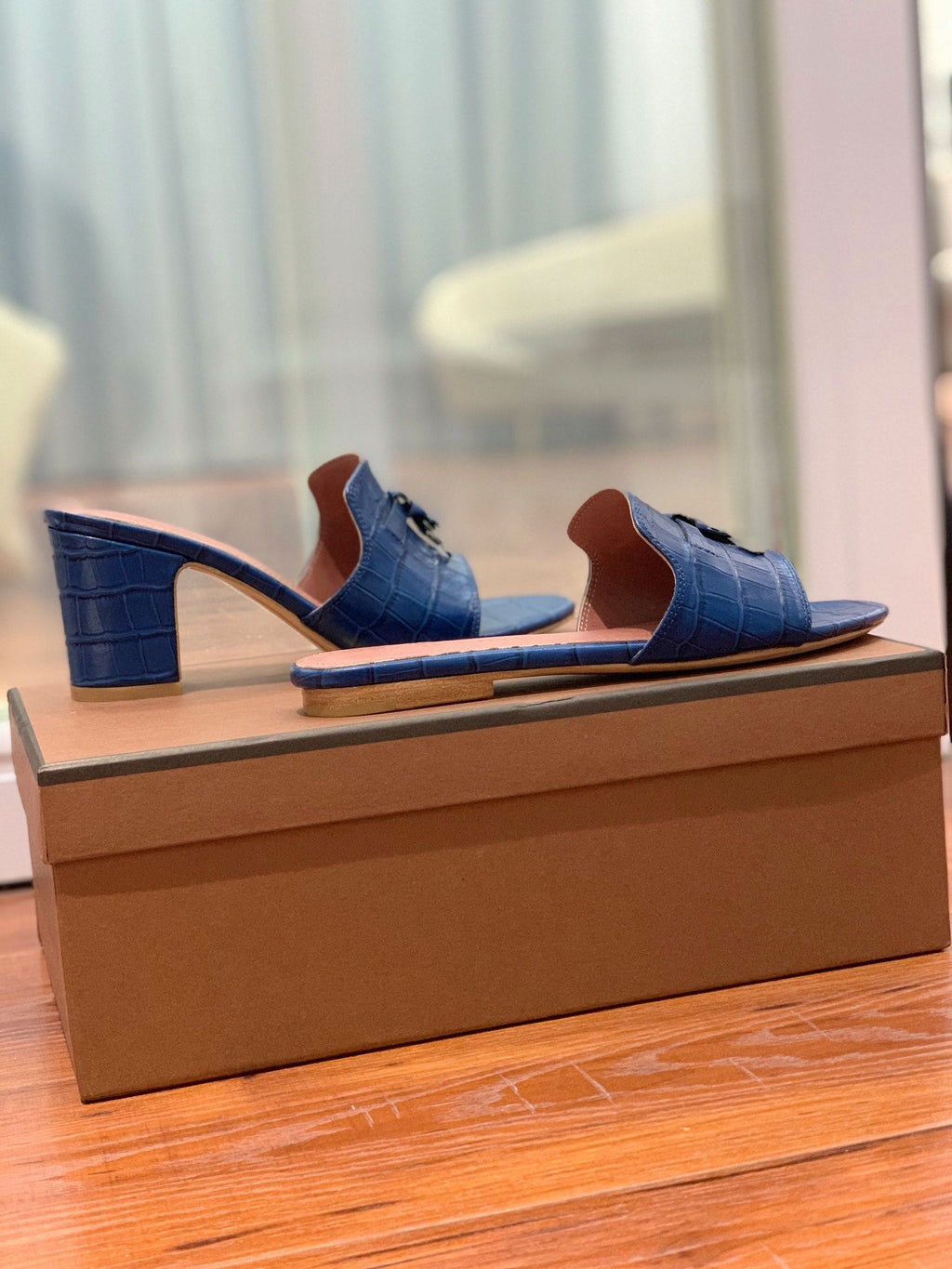 Summer Charms Sandals Mule Blue Crocodile Pattern Pink Lambskin