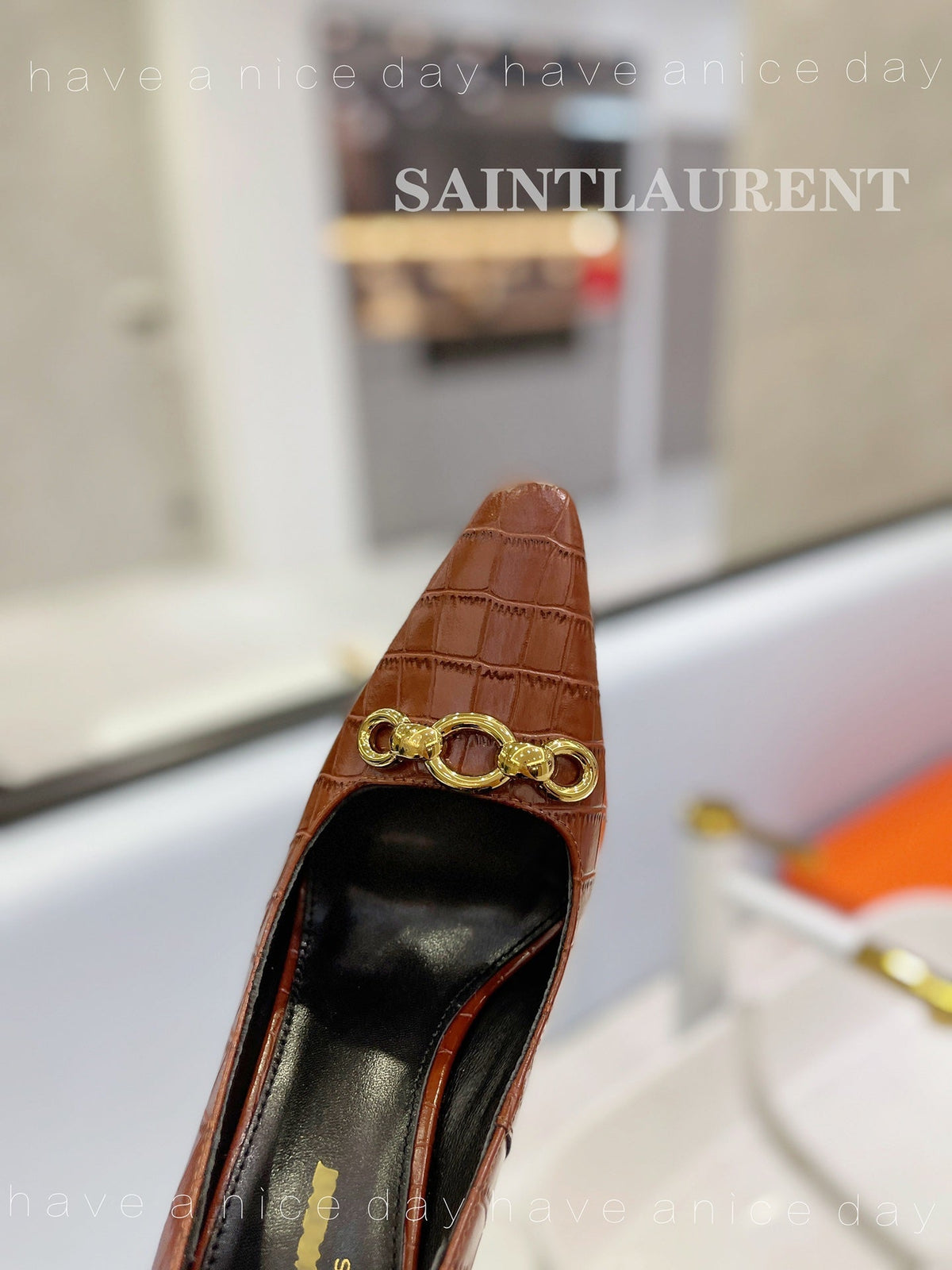 SL SILVANA CROCODILE MOTIF CHAIN PUMPS BROWN CALFSKIN