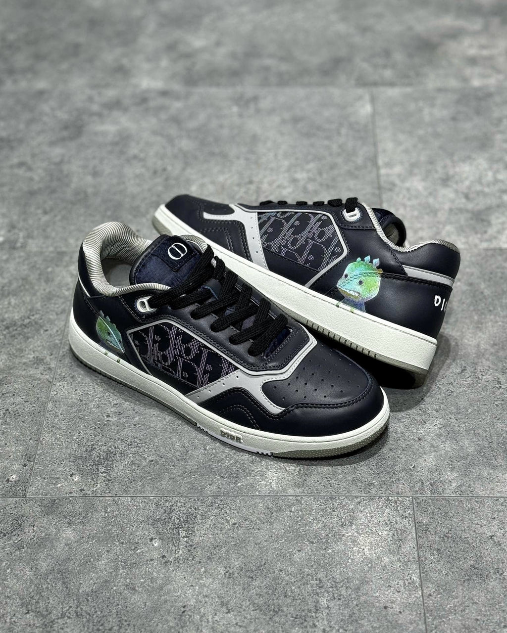 DIO Sneakers