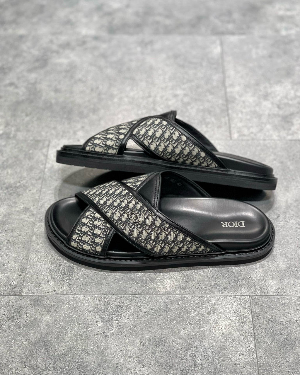 CD SANDALS