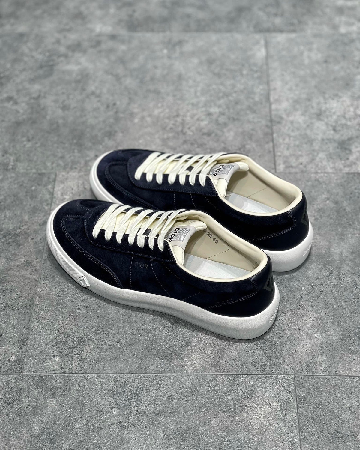 DIO Sneakers