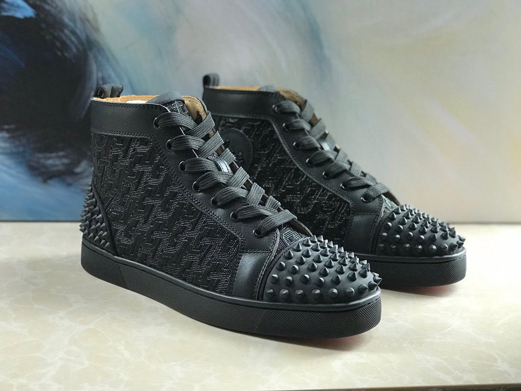Sneakers & Shoes