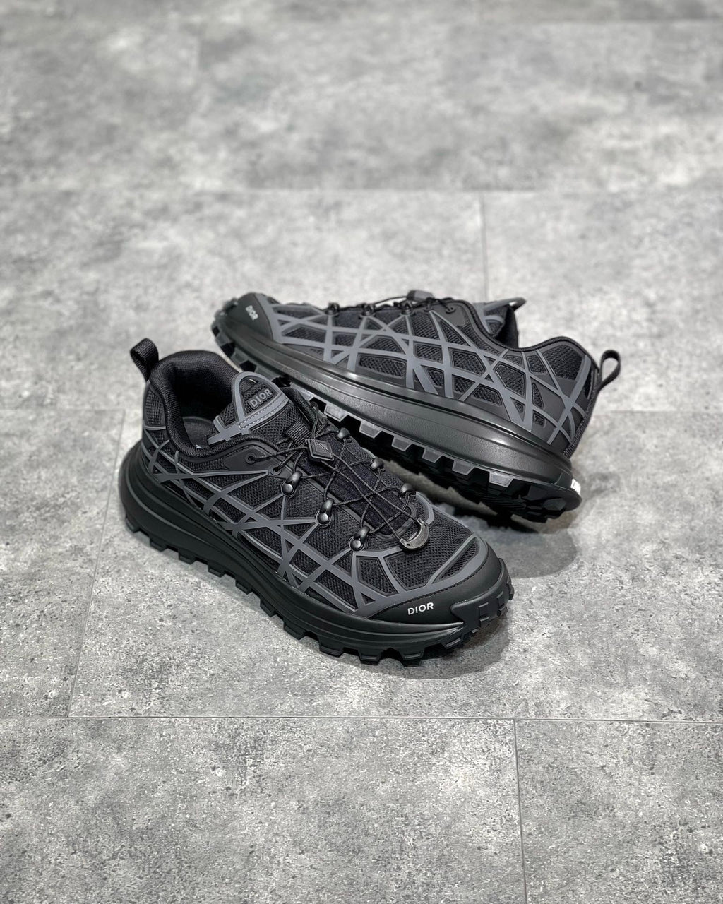 DIO Sneakers